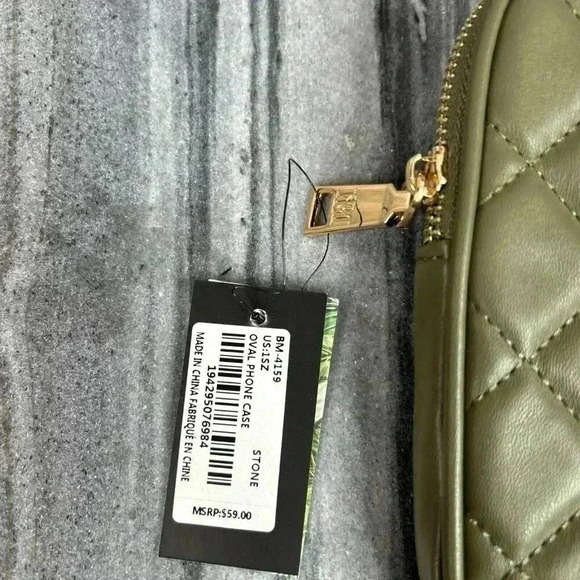 Badgley Mischka Crossbody Phone Bag Olive Green Quilted Vegan Leather - Picture 2 of 9